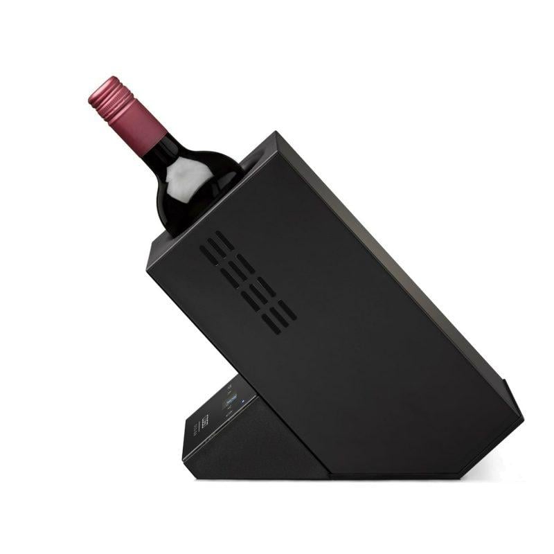 Tủ rượu CASO WineCase One Black đen với kích thước nhỏ gọn