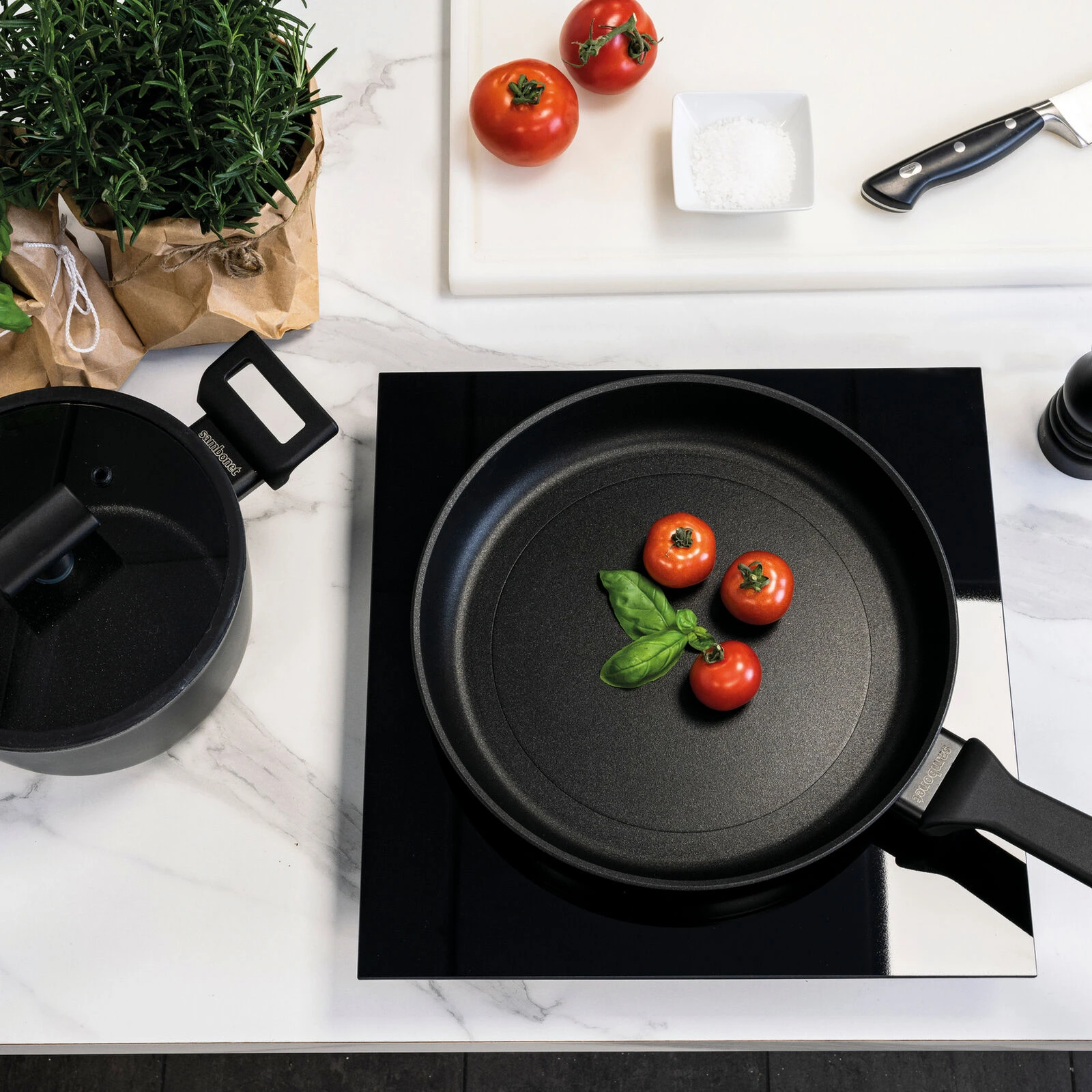 BỘ NỒI CHẢO SAMBONET TITAN PRO MÀU ĐEN - MADE IN ITALY