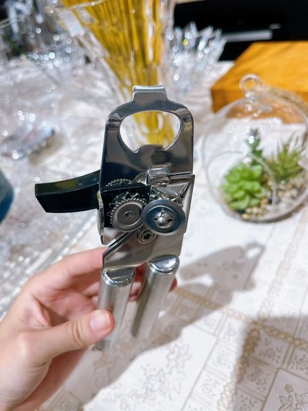Dụng cụ mở hộp WMF Dosenöffner Profi Plus - EuromiXX