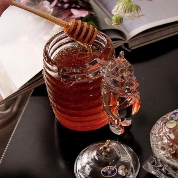 Hũ mật ong Bohemia 350ml cao 15cm Crystal Pooh