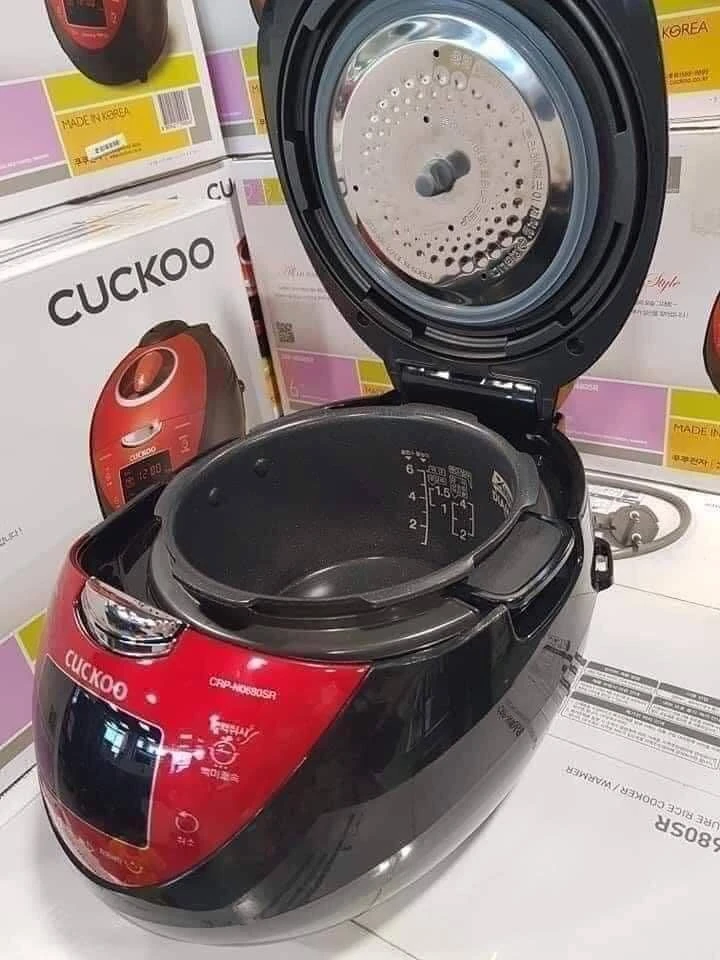 Nồi cơm áp suất điện tử Cuckoo CRP-N0680SR giadungducplus